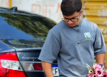 D1800008 Ela tirou decisões pr part2