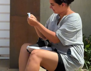 D2000014 Mulher muda de vida por conta da sua honestidade part2