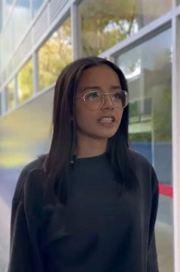 D0400009 Secretária se apaixonou por um colega sem saber qu part1