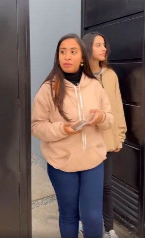 D0400002 Tinha inveja da amiga porque ela tinha namorado part1