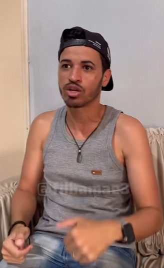 D1000008 Ele não gostou do presente que irmã recebeu ve part2