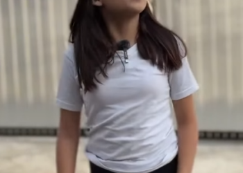 D0100021 Mendiga não sabia que ela tinha uma irmã gêmea mil part2