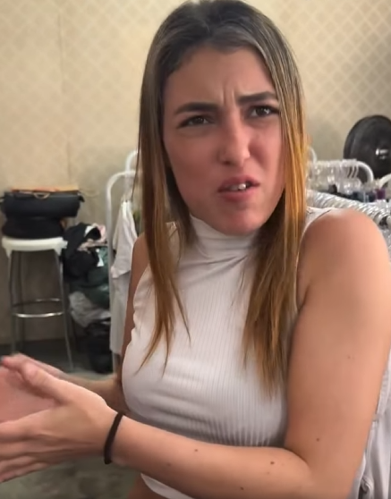 D0100011Ele tratou sua namor part2