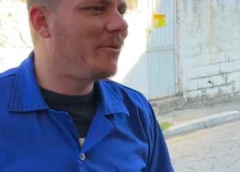 D0100012 Meu genro descobriu part2