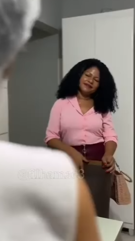 D1000002 Funcionaria pagava pa part2