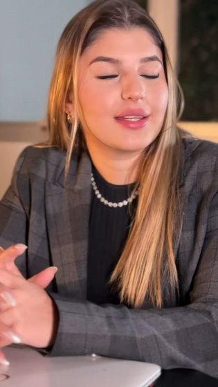 D1000013 Ela usou do seu PODER de chefe! part2