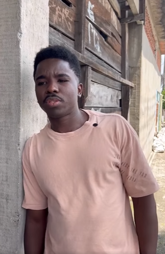 D0400014 Fingindo que não percebemos nada descobrimos muitas coisas… part2