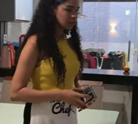 D2000010 Fingiu estar em cadeira de rodas, mas a empregada foi mais inteligente part2