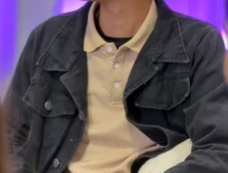 D0100005 Ela olhava DIFERENTE pra ele! part2