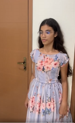 D2000014 Menina destruiu o vestido de 15 anos da irmã part2
