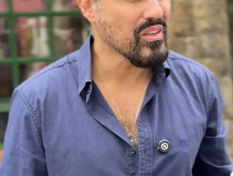 D1800005 Aproveitou o descuido da amiga para usar seu cartão… part2