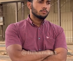 D1000013 Ela deu uma lição no rapaz ao ver o que ele irá fazer com a mãe part2