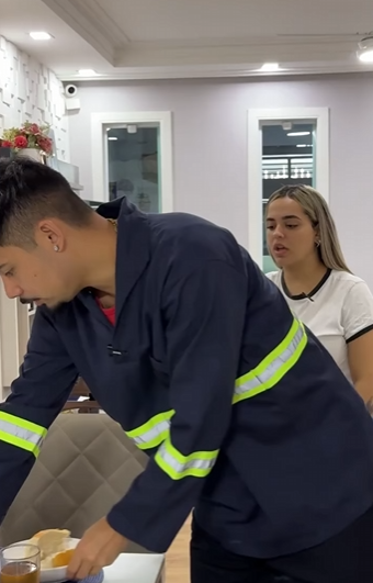 D1800005 Ele foi mal tratado pela aparência… part2