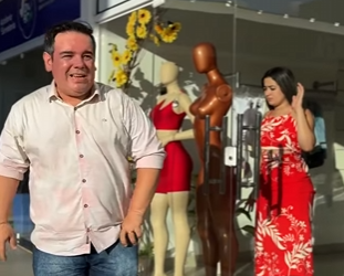 D2000005 Enquanto limpava sapatos, ele nunca pensou que uma colegial lhe perguntaria isso part2