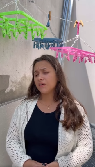 D0400009 Essa mulher não queria que ninguém estivesse em me part2