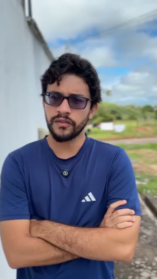 D1000003 Ela descobriu que ele estava com outra depois que colocou o microfone nela part2