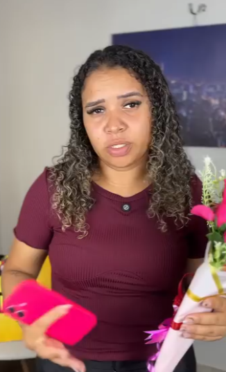 D1000014 Esposa chega e casa e surpreende o marido part2