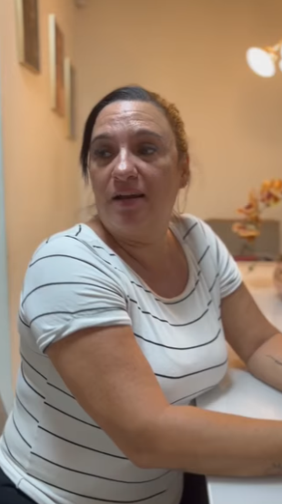 D2000008 Sua mãe queria uma mulher que mimasse igual el part2