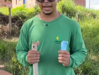 D1000007 Funcionário não abandonou a patroa part2