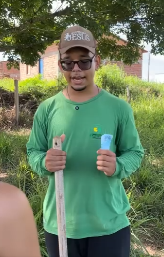 D1000007 Funcionário não abandonou a patroa part2