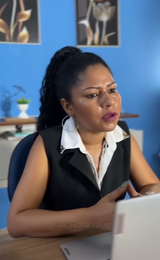 D1000013 Ela não estava pagando os funcionários como deveri part2