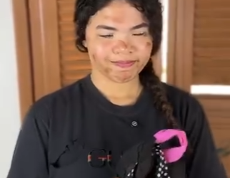 D1000003 Ele doou a bolsa mas ela acabou demonstrando toda a sua honestidade e foi recompensada part2