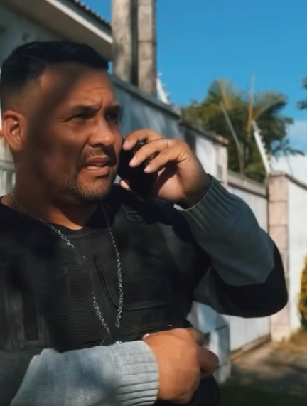 D1800002 Salvou sua Mãe do seu Padrasto part2