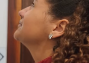 D1800006 Mãe descobre que filha está gr4vida, só não imagin part2