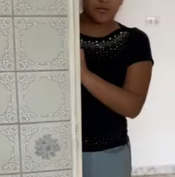 D1800014 Menina desmascara traição do seu pai com esse truq part2
