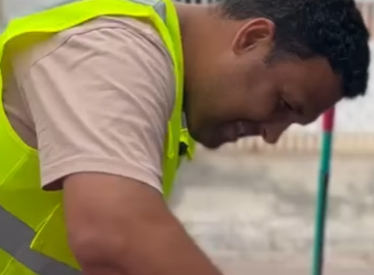 D1800005 Homem humilde ajudou essa moça com seu carro rec part2