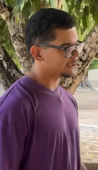 D1000005 As vezes é bom prestar atenção nas amizades que você tem part2