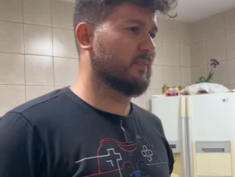 D2000002 Nunca seja infiel um milionário no dia do chá de part2