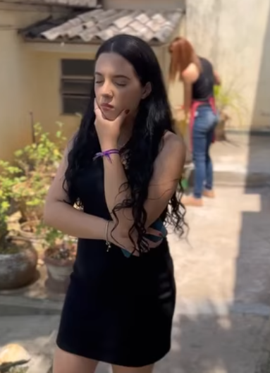 D0100004 Seu marido preparou uma surpresa para chá de rev part2