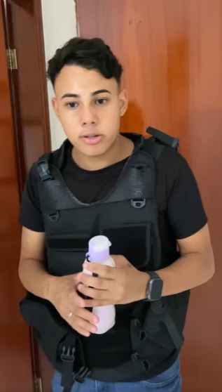 D2000001 Pago esse delinquent& para que ele possa reunir su part2