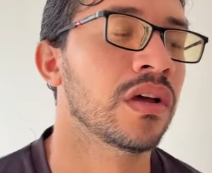 D1000003 Filmou o que a cunhada andava fazendo e fez isso part2