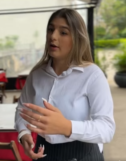 D0100004 Milionário finge ser pobre para testar gentileza part2