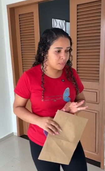 D1000005 Empregada alerta patrão do que sua esposa pretendi part2