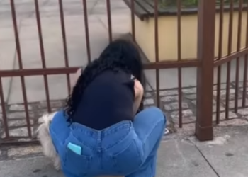 D0100006 Mulher abandona cachorro por ciúmes do namorado part2