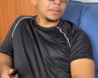 D1000011 Menina salva homem de cair em golpe part2