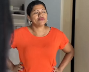 D1000020 Filha folgada quer que mãe faça comida para seu part2