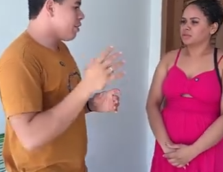 D1000005 Filmou que cunhada andava fazendo fez isso part2