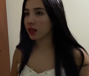 D2000007 Namorada beija cunhado pensando que ele seu no part2