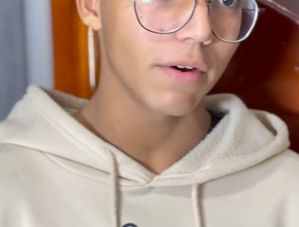 D1800012 Ele julgou antes de part2