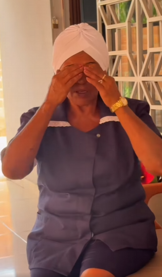 D1000001 A nova funcionária part2