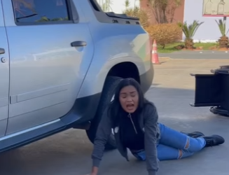 D2000006 Idoso foi demitido por ajudar jovem c4d3ir4nte part1