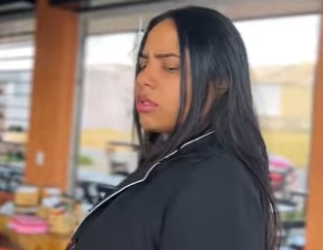 D2000001 Milionaria maltr4tada por gerente em seu proprio part1