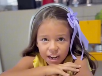 D1800005 disputa por um pedaço de bolo part2