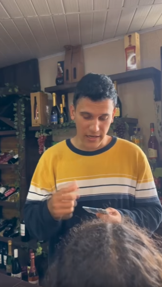 D2000004 Empresário põe prova pequena ficou milionári part2