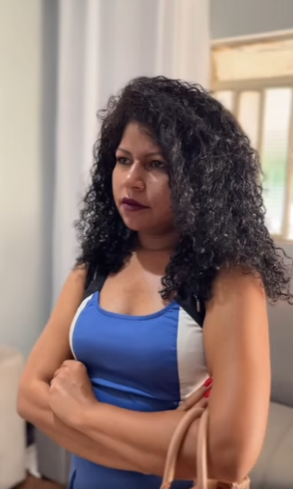 D1000004 Filha acusa funcionária injustamente olha oque part2