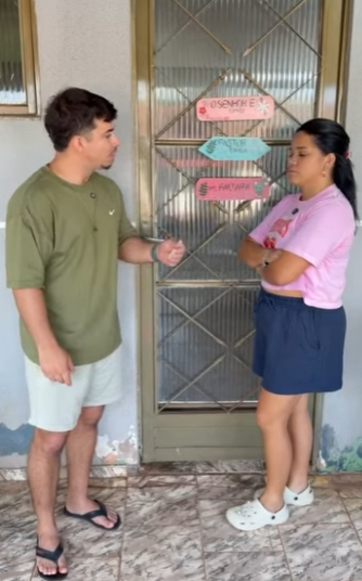 D1800003 Ela cobrou pela comi part2